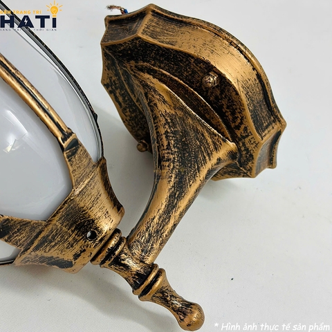 Đèn vách ngoài trời cổ điển Jannik
