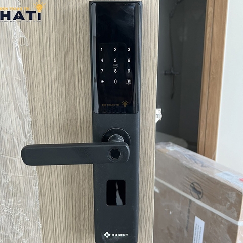 Khóa vân tay Hubert cửa gỗ CG22 BLACK