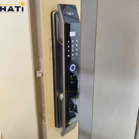 Khóa vân tay Hubert cửa gỗ CG25F BLACK