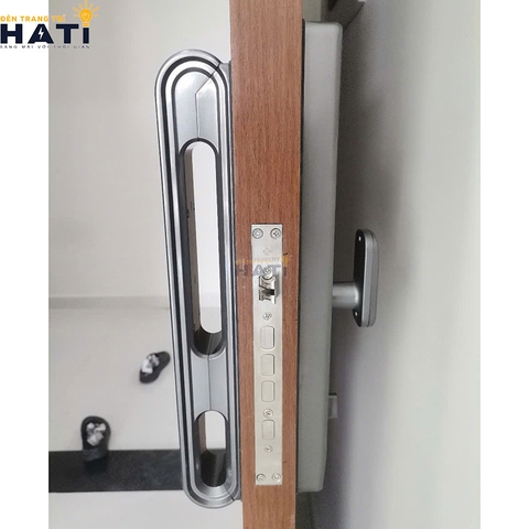 Khóa vân tay Hubert cửa gỗ CG65