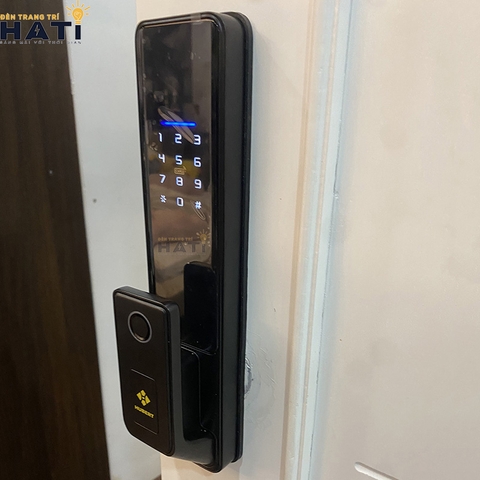 Khóa vân tay Hubert cửa gỗ CG67 MINI