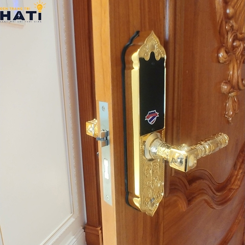 Khóa vân tay Hubert đại sảnh DS79 GOLD MINI