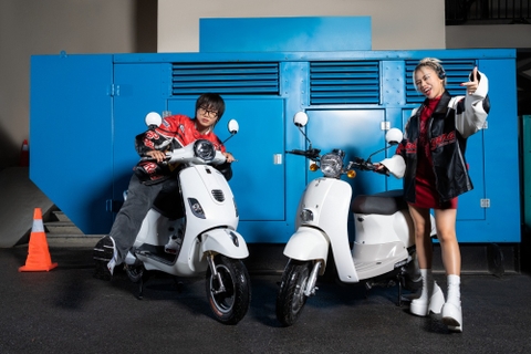 Tlinh và Low G đồng hành cùng hãng xe Dibao trong HIT Người Đi Bao