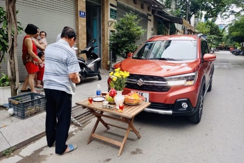 Bài văn khấn cúng xe mùng 2 và 16 hàng tháng cụ thể nhất