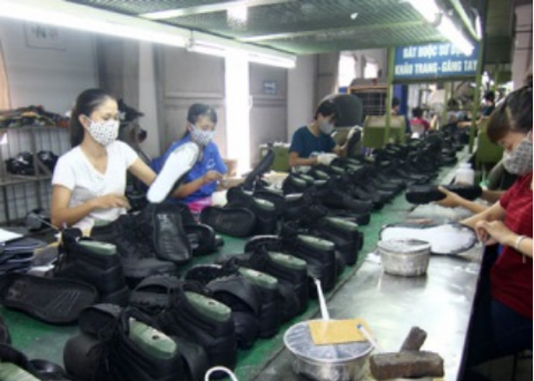 Xưởng sản xuất giày bảo hộ lao động tại thanh hóa
