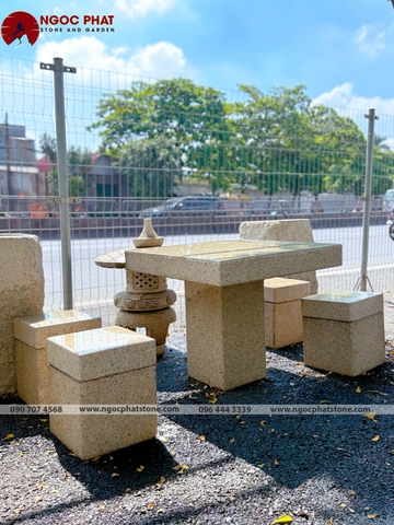 BÀN GHẾ ĐÁ GRANITE TỰ NHIÊN NGUYÊN KHỐI