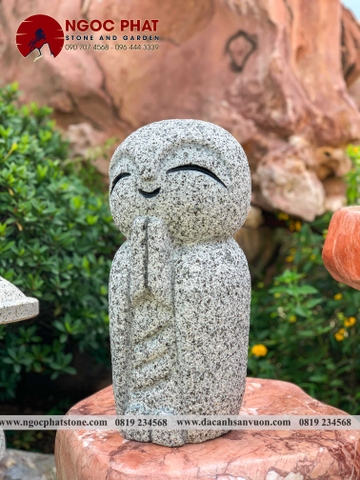 TƯỢNG CẦU NGUYỆN JIZO NHẬT BẢN TRANG TRÍ SÂN VƯỜN