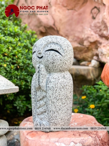 TƯỢNG CẦU NGUYỆN JIZO NHẬT BẢN TRANG TRÍ SÂN VƯỜN