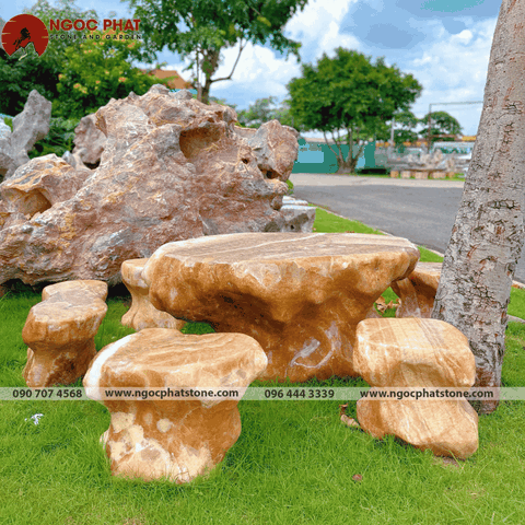BỘ BÀN GHẾ ĐÁ THẠCH ANH TỰ NHIÊN NGUYÊN KHỐI
