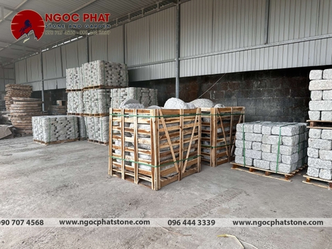 ĐÁ GRANITE SÂN VƯỜN