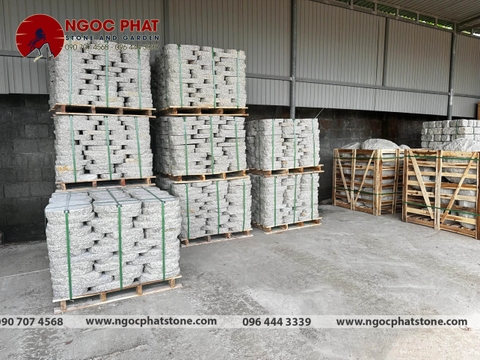 ĐÁ GRANITE SÂN VƯỜN