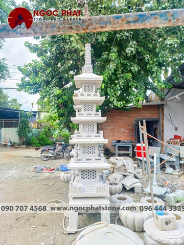 Sản xuất Tháp đá cao 3m