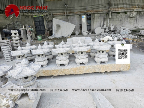 ĐÈN ĐÁ GRANITE