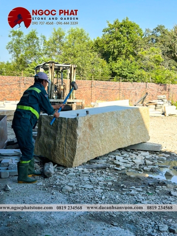 ĐÁ GRANITE TỰ NHIÊN KHỔ LỚN THEO YÊU CẦU