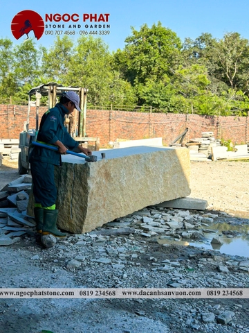 ĐÁ GRANITE TỰ NHIÊN KHỔ LỚN THEO YÊU CẦU