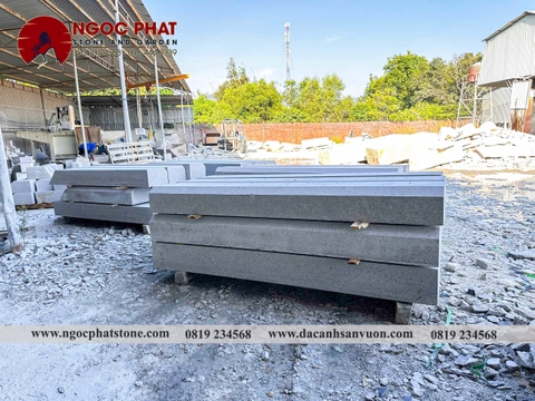 ĐÁ GRANITE TỰ NHIÊN KHỔ LỚN THEO YÊU CẦU