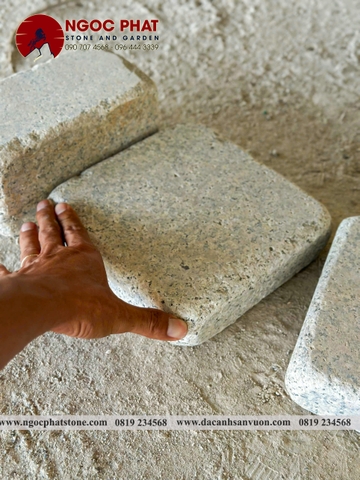 ĐÁ GRANITE / ĐÁ TẢNG TỰ NHIÊN KÍCH THƯỚC LỚN THEO YÊU CẦU