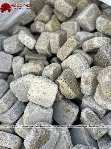 Đá Cúc Bi Granite Quay Cạnh