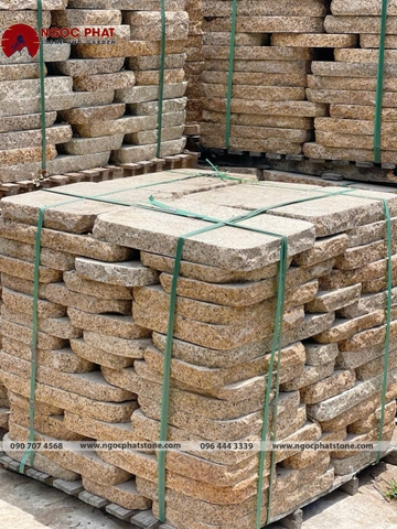 ĐÁ GRANITE VÀNG TỰ NHIÊN