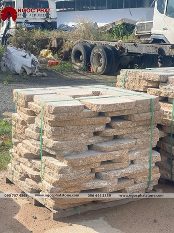ĐÁ GRANITE VÀNG TỰ NHIÊN