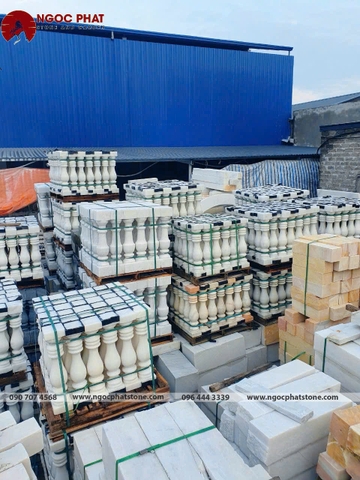 CON TIỆN ĐÁ LAN CAN TỰ NHIÊN