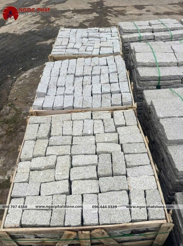 ĐÁ CUCBI CHẺ GRANITE TỰ NHIÊN