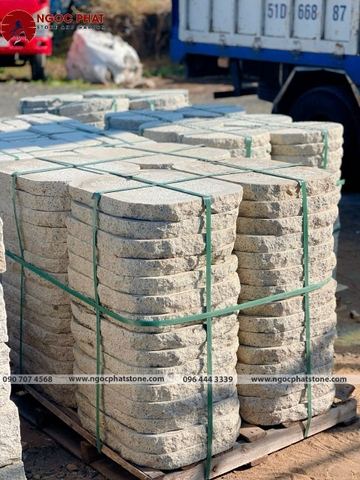 ĐÁ BƯỚC DẠO GRANITE SÂN VƯỜN