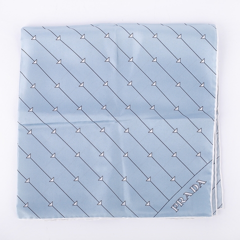 Khăn Prada Màu Xanh Họa Tiết Tam Giác Trắng
