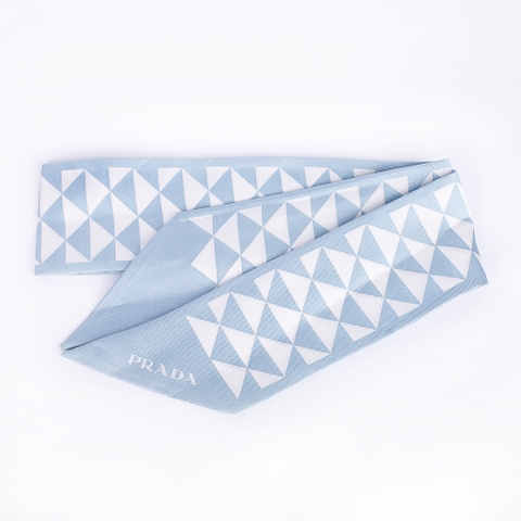 Khăn Prada Quấn Túi Màu Xanh Họa Tiết Tam Giác
