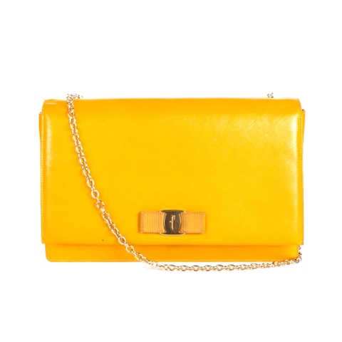 Túi Salvatore Ginny Màu Vàng Khóa Vàng