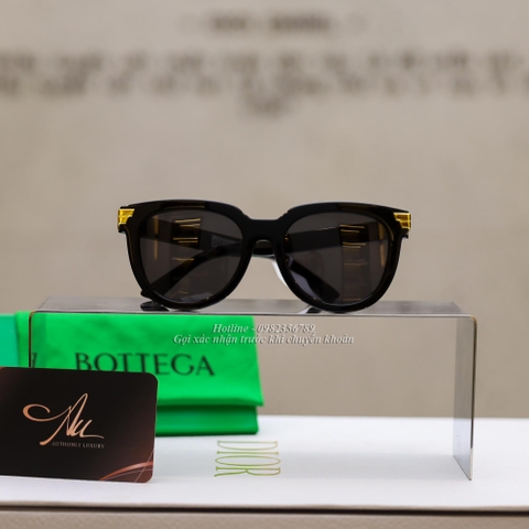 KG-Kính Bottega màu đen viền vàng