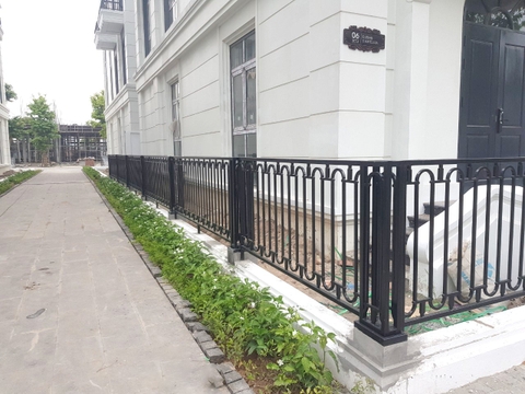 HÀNG RÀO SẮT NGHỆ THUẬT - THẠCH BÀN LAKESIDE