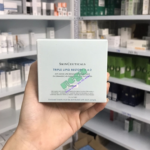 Skinceuticals Triple Lipid Restore 2:4:2 Giá Bao Nhiêu? Mua Ở Đâu Chính Hãng?