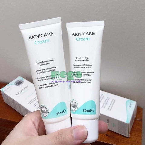 Aknicare Cream 50ml Giá Bao Nhiêu? Mua Ở Đâu Chính Hãng?