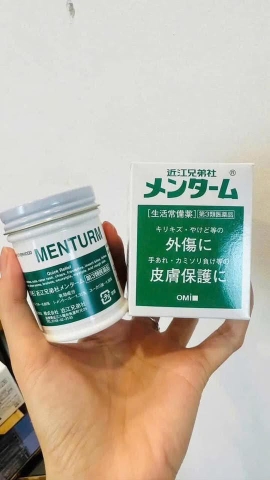 Dầu Cù Là Menturm Omi Brotherhood 85g nội địa Nhật Bản