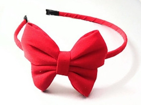 Băng đô nơ đỏ