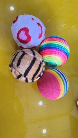 Banh/bóng mềm 7 màu MonAmi - 1 trái