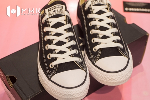 Giày Converse cơ bản đen trắng