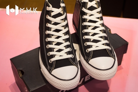 Giày Converse cơ bản cao cổ đen trắng