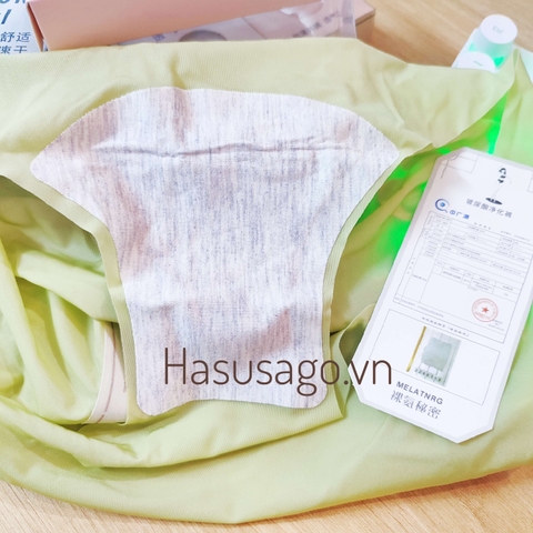 [Mã S17] Hộp 3 Quần Lót Nữ Lucky Girl Lụa Cao Cấp Tàng Hình Cạp Cao Mỏng Nhẹ Thoáng Mát (GIAO MÀU NGẪU NHIÊN)