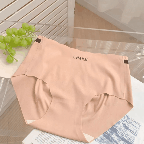 [Mã S04] Quần lót nữ đúc su không viền, quần chip Charm không đường may mềm mại gợi cảm mát lạnh