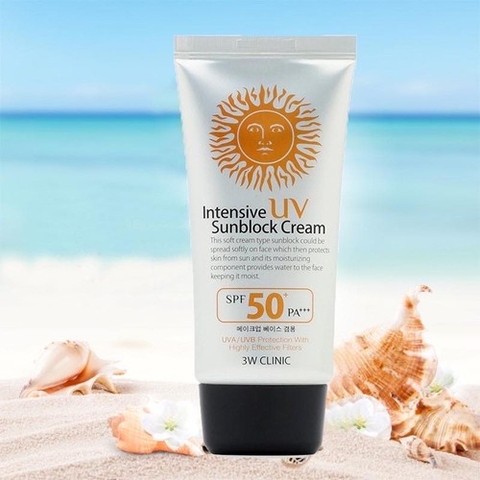 Kem Chống Nắng 3W Clinic Dành Cho Mọi Loại Da SPF50+ PA+++ 70ml Hàn Quốc