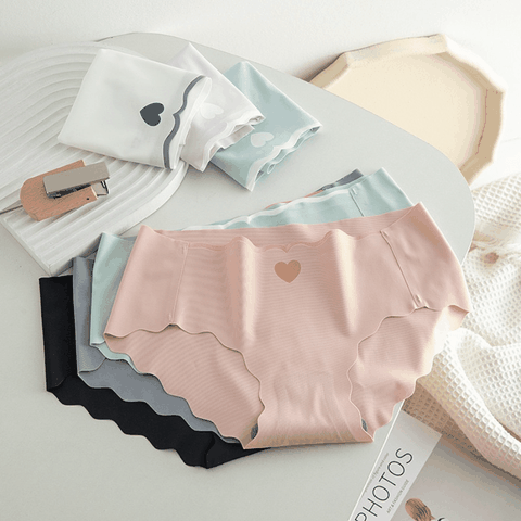 [Mã S11] Combo 10 Quần Lót Nữ Đúc Su Hình Tim Lượn Sóng Thun Lạnh Mỏng Nhẹ Tàng Hình (GIAO MÀU NGẪU NHIÊN)