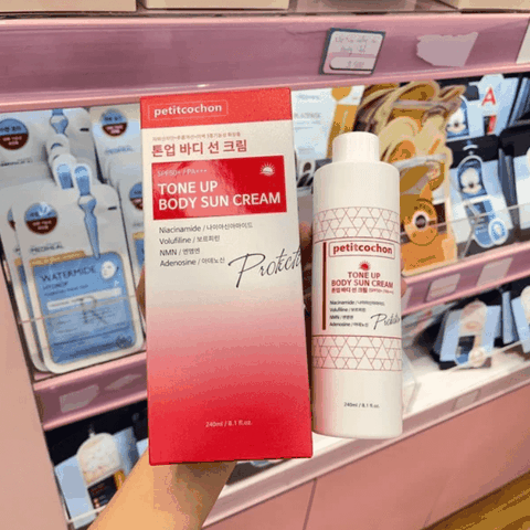 Kem Dưỡng Trắng Da Body Chống Nắng Nâng Tone Petit Cochon Tone Up Body Sun Cream SPF50+ PA+++ 240ml