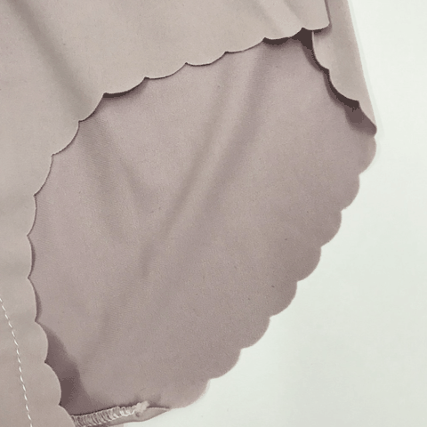 [Mã S06] Combo 3 quần lót nữ thun lạnh mềm mại viền lượn sóng freesize dưới 55kg (Giao màu ngẫu nhiên)