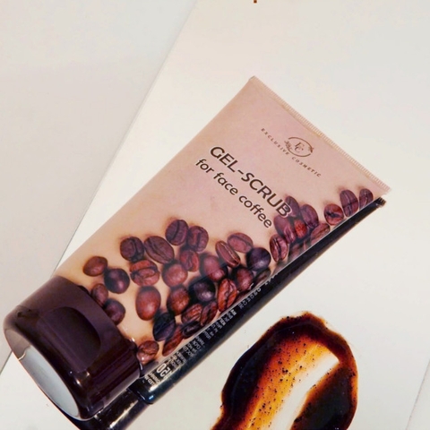 Tẩy Tế Bào Chết Mặt Hương Cà Phê Exclusive Cosmetic 150g Chăm Sóc Da Trắng Sáng Mịn Màng Skincare