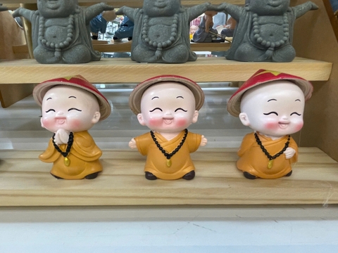 Bộ 3 chú tiểu nón cờ-NĐ