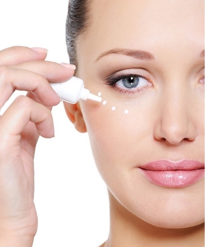 2 CÁCH TRỊ THÂM MẮT BẰNG MUỐI ĐƠN GIẢN VÀ HIỆU QUẢ