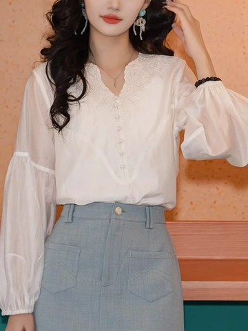 Áo sơ mi dài tay màu trắng phong cách retro Hong Kong, rộng rãi và ôm, nhẹ nhàng D110250