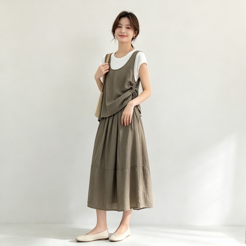 Set 3 món: Áo hai dây + Áo thun ngắn + Chân váy B607
